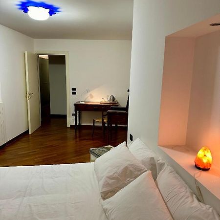 Piazza Carlo Alberto Hotel Cagliari Bagian luar foto
