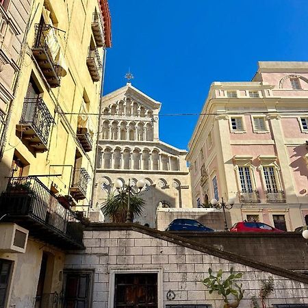 Piazza Carlo Alberto Hotel Cagliari Bagian luar foto
