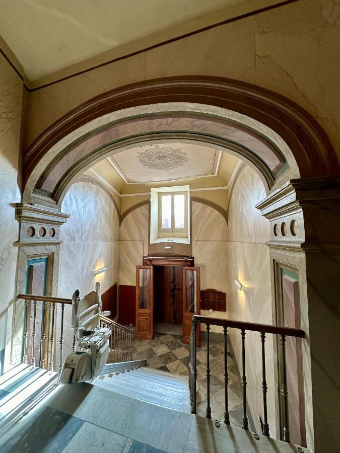 Piazza Carlo Alberto Hotel Cagliari Bagian luar foto