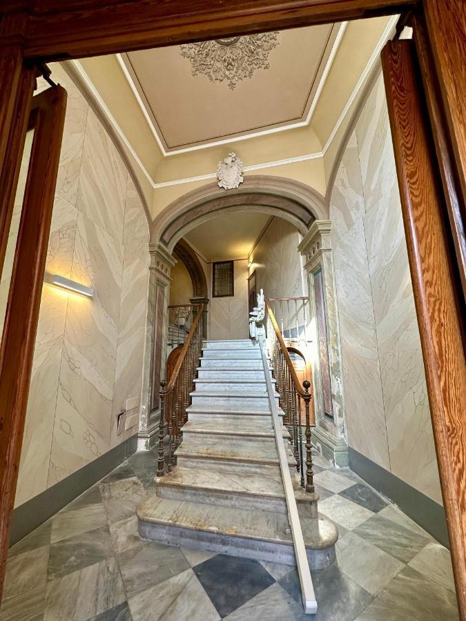 Piazza Carlo Alberto Hotel Cagliari Bagian luar foto