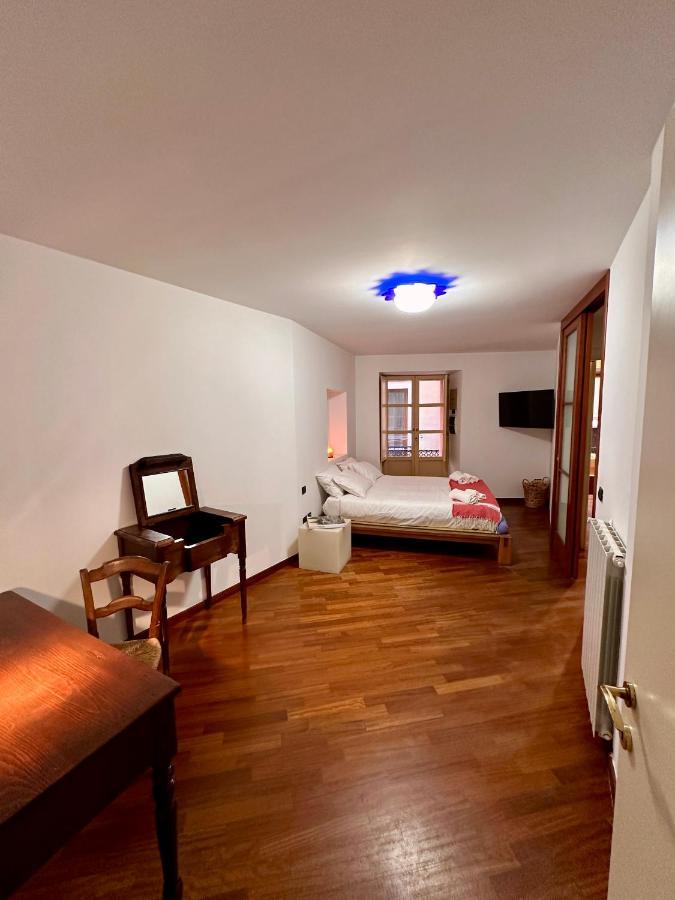 Piazza Carlo Alberto Hotel Cagliari Bagian luar foto
