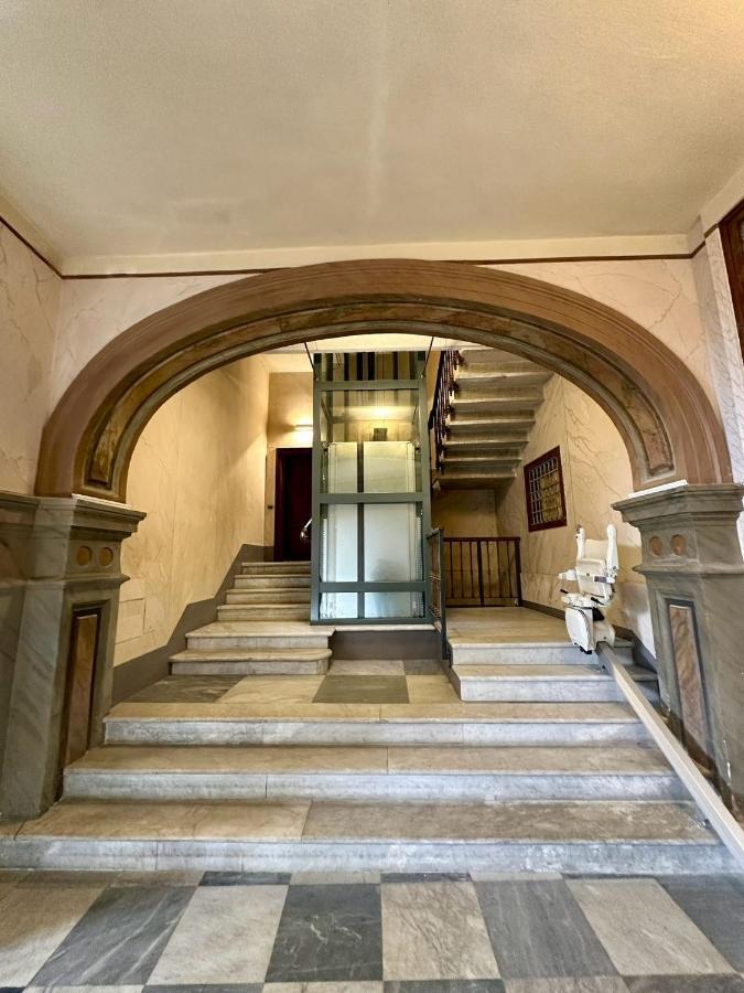 Piazza Carlo Alberto Hotel Cagliari Bagian luar foto
