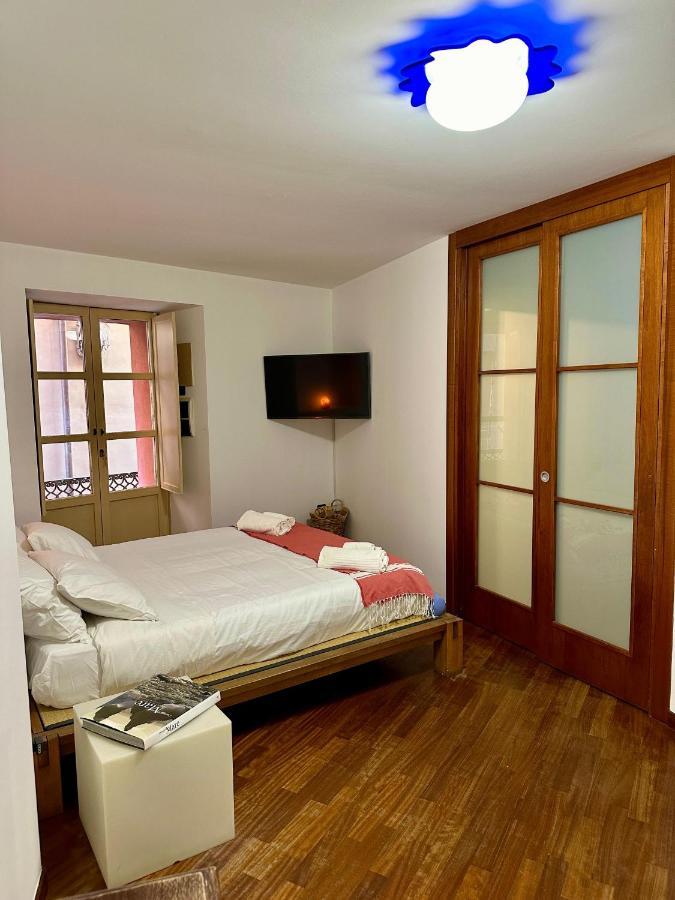 Piazza Carlo Alberto Hotel Cagliari Bagian luar foto